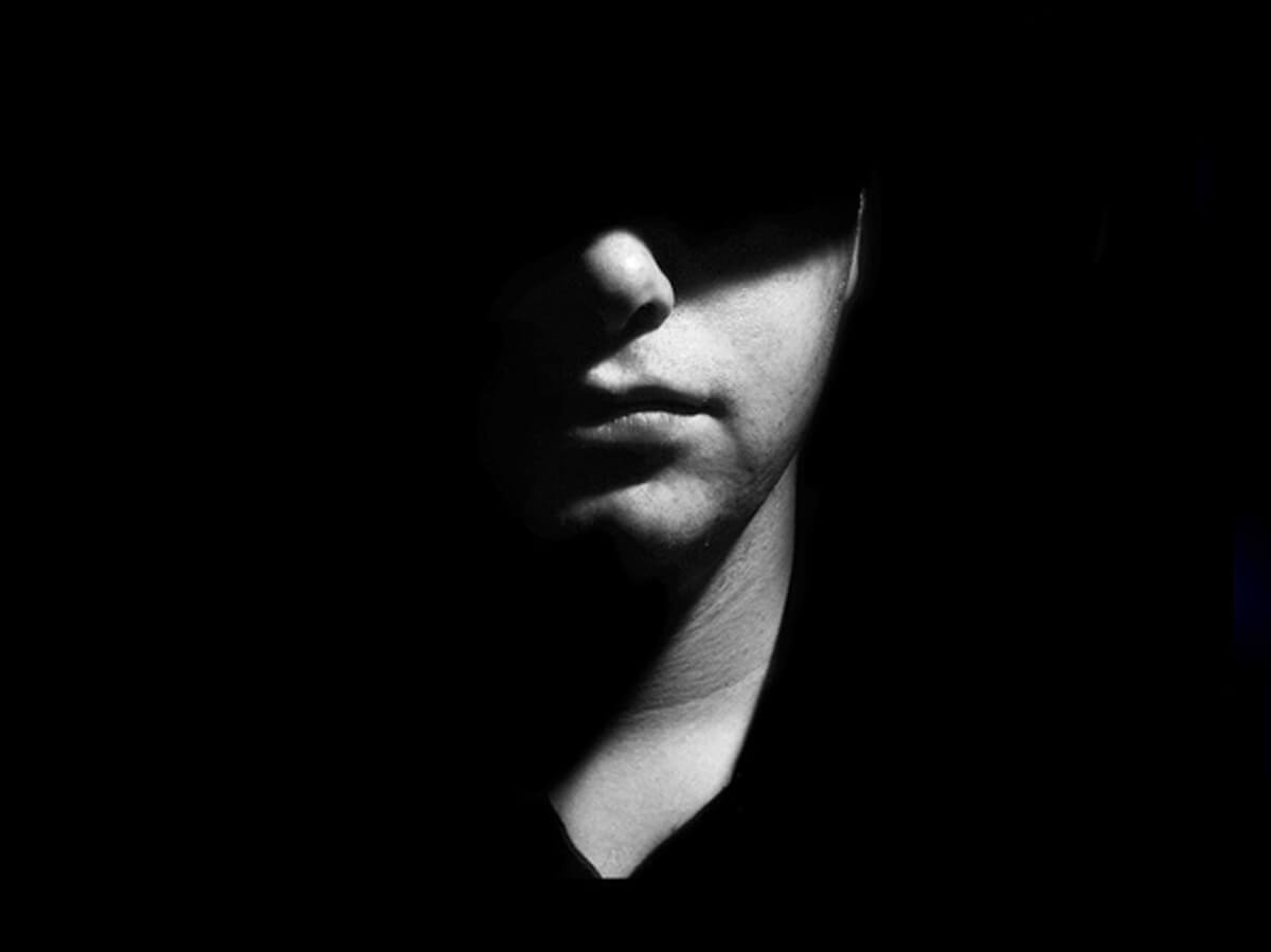 アンジャ渡部建、ヤリ部屋も所有か!?  “超人気芸人Ｘ”も利用、クラブで実名ナンパも…人生終了へ！ (2020年6月12日) - エキサイトニュース