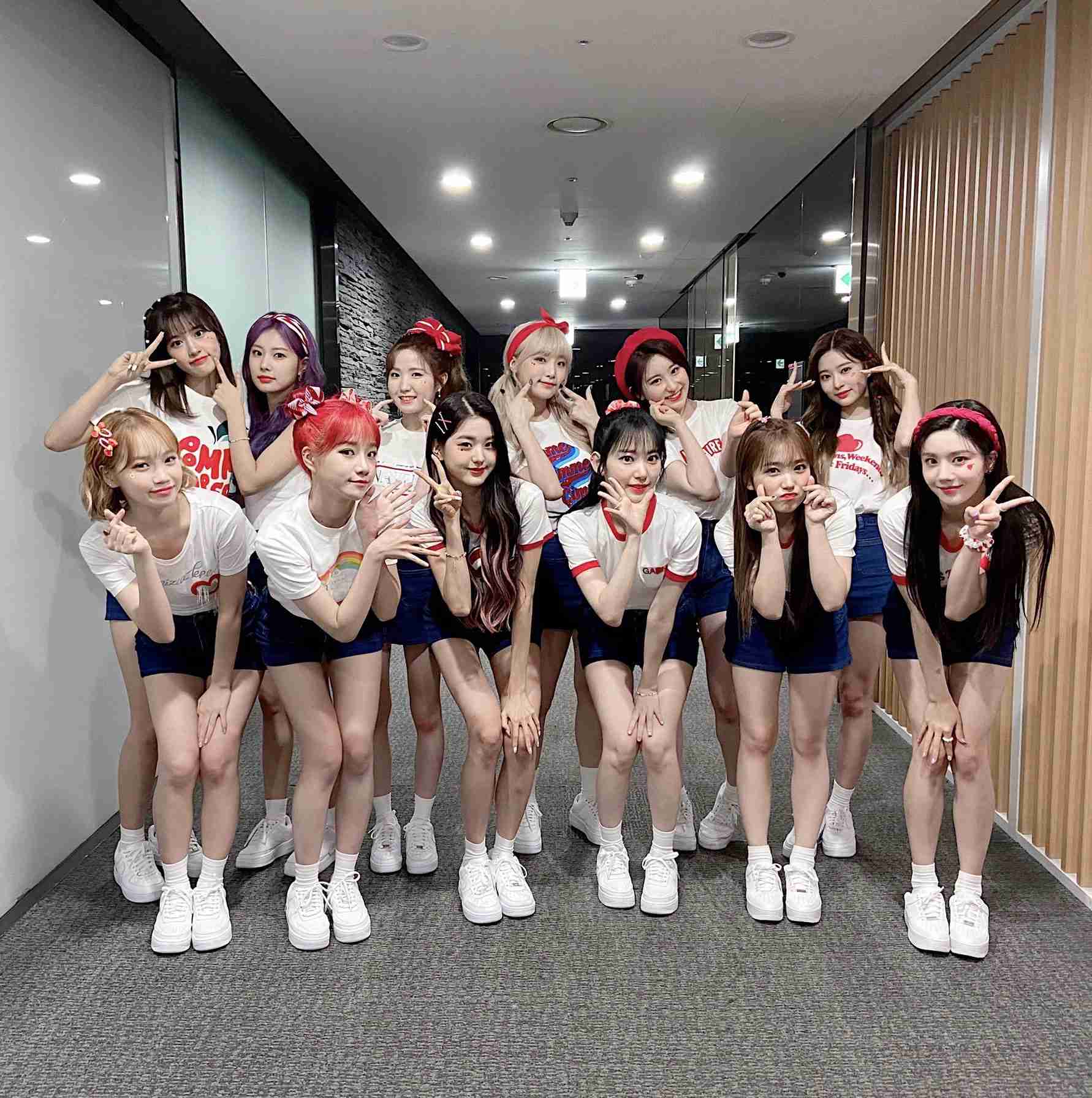 LINE、HKT48＆NGT48に資本参画　芸能プロダクション業務に初参入