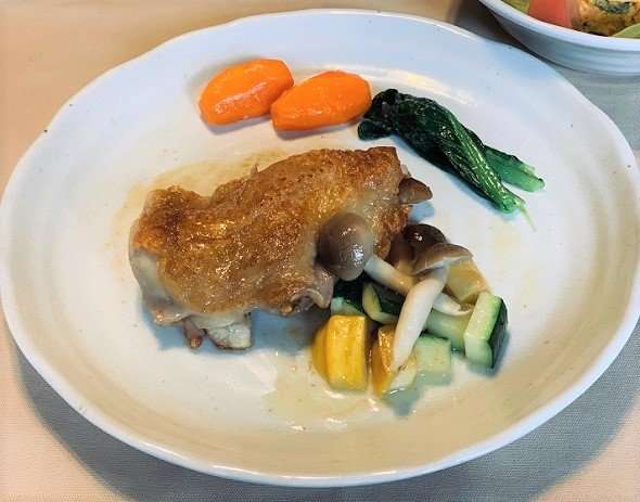 身はぷりっぷり、皮はパリッパリに...！　JA全農が教える「鶏もも肉の熟成レシピ」に反響→試してみたら激ウマだった - コラム - Jタウンネット　東京都