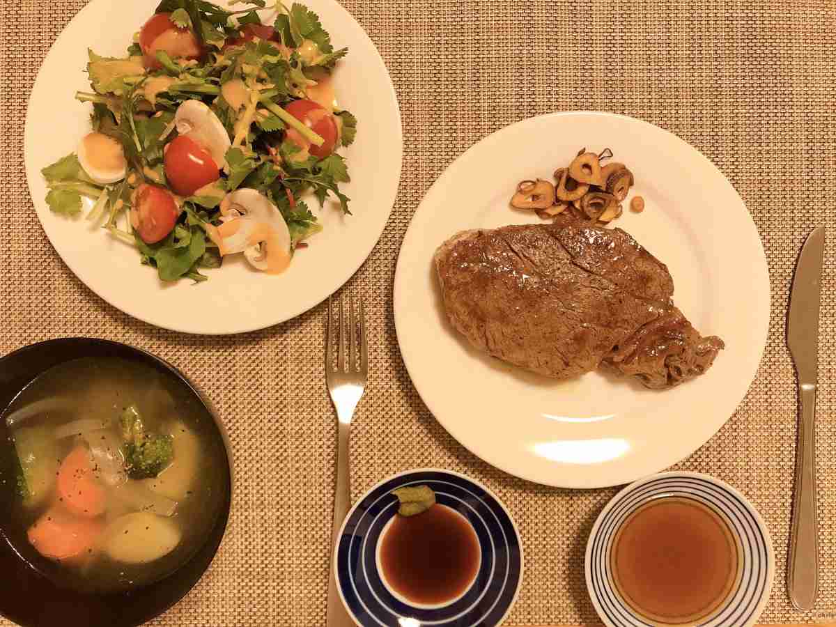 好きな芸能人や推しの恋愛、結婚についてどう感じますか？