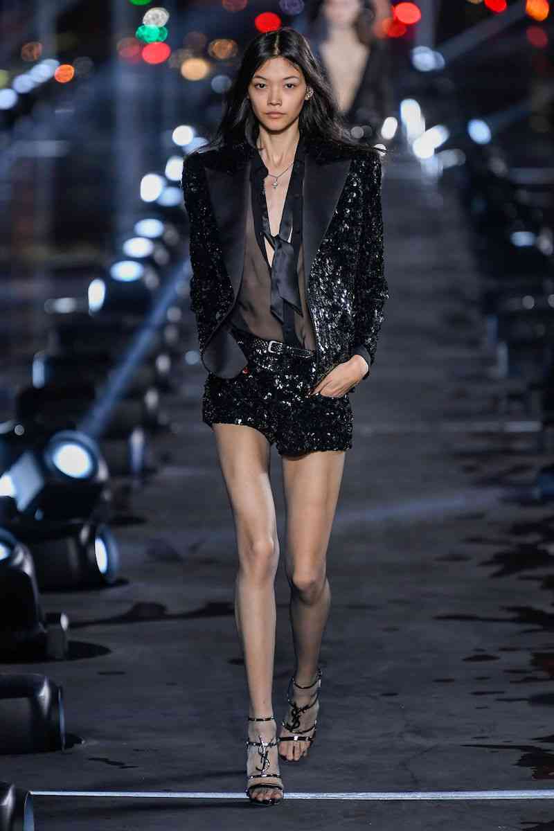 三吉彩花なぜモテるのか？幼少期から受けてきた美の英才教育