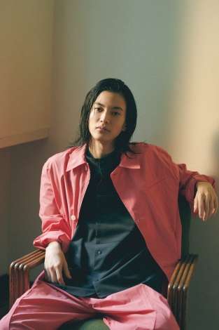 『恋つづ』ブレイク俳優・渡邊圭祐、大人の色気と意外な一面を披露