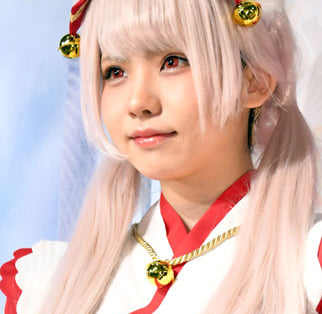 〝日本一のコスプレイヤー〟えなこが〝枕営業疑惑〟に反論「自分の力で年収３０００万以上稼いでいますよ」 | 東スポのニュースに関するニュースを掲載