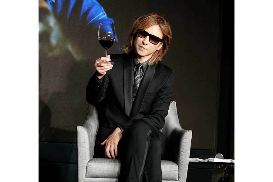 YOSHIKIプロデュースの高級ワインがコンビニでも人気　売れ行きに業界内でも驚愕の声