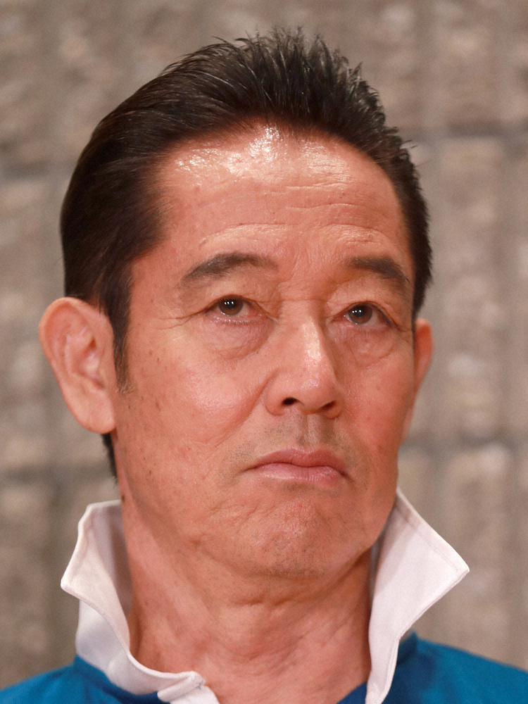 山下真司「銀行でお金降ろしたことない」独特なお小遣い制に鶴瓶驚き「壺にお金入ってんの?」― スポニチ Sponichi Annex 芸能