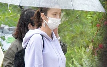 上戸彩が第2子を妊娠　お腹ふっくら幸せ姿をキャッチ｜NEWSポストセブン