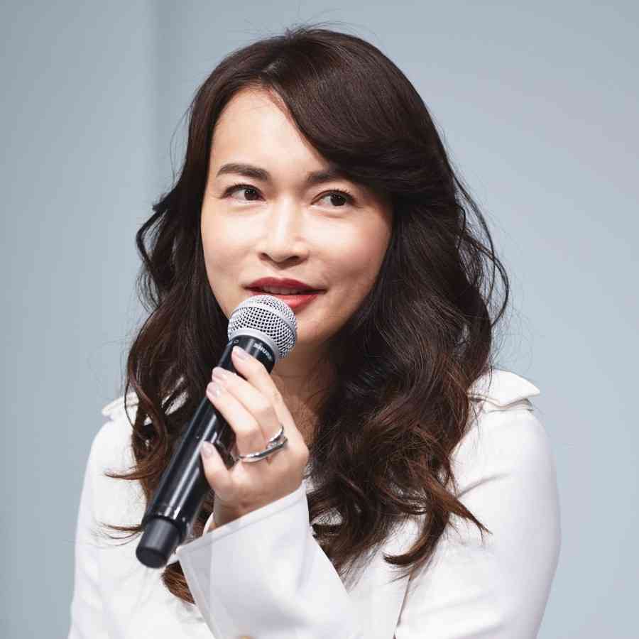 長谷川京子「20代は葛藤と苦悩の連続だった」ステイホーム期間で変化した価値観