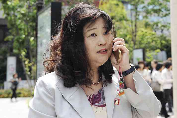 コロナバブル「岡田晴恵」教授が語る“あか抜けた理由”　満身創痍の日々（デイリー新潮） - Yahoo!ニュース