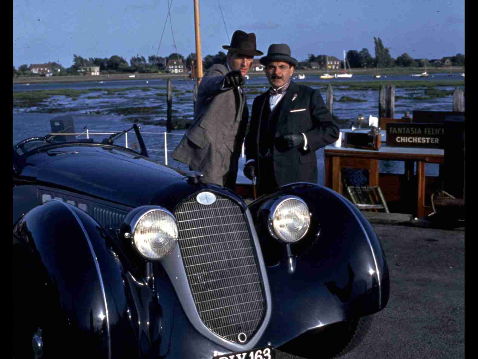 イギリスのドラマや映画や文学が好きな人