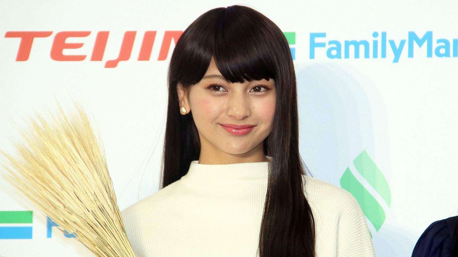 ゆきぽよ「綺麗め大人ギャル」姿に「めっちゃ綺麗」の声　それでも「今日から体型管理ちゃんとします」