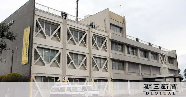 撮影目的で女性用トイレに侵入の疑い　大学助教を逮捕　：朝日新聞デジタル