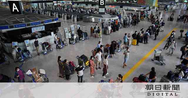 成田空港などで20人感染確認　パキスタンやペルーから [新型コロナウイルス]：朝日新聞デジタル