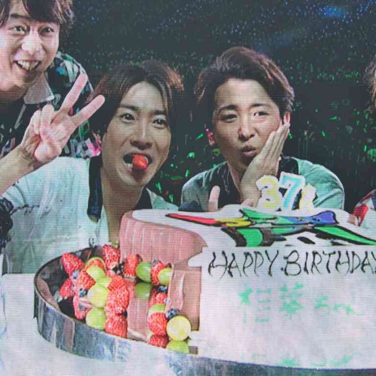嵐、新曲「カイト」が“初日68万枚”売り上げ！　「バケモノかよ」「見たことない数字」とジャニーズファン驚愕(2020/07/31 08:00)｜サイゾーウーマン