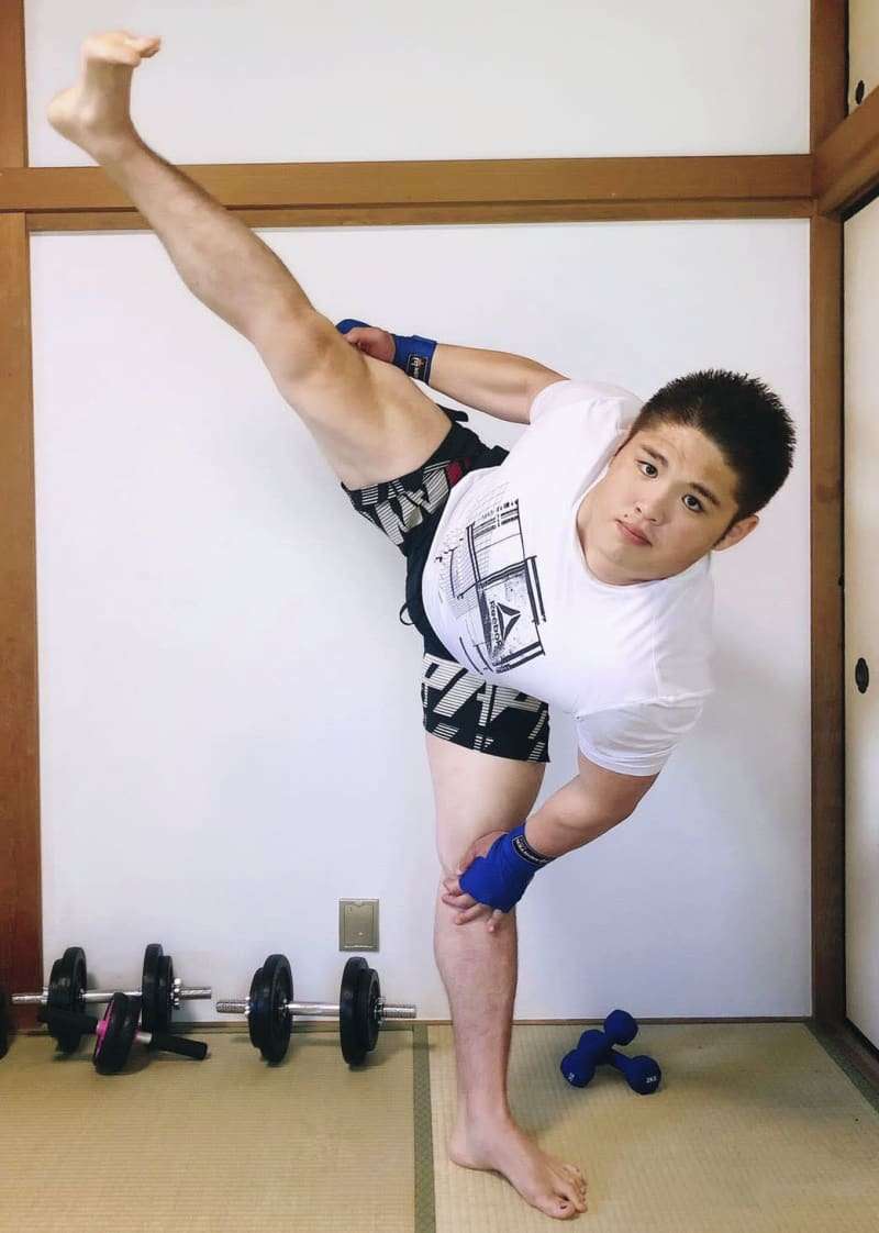 元貴ノ富士、格闘家に転向　暴力などで引退、再出発