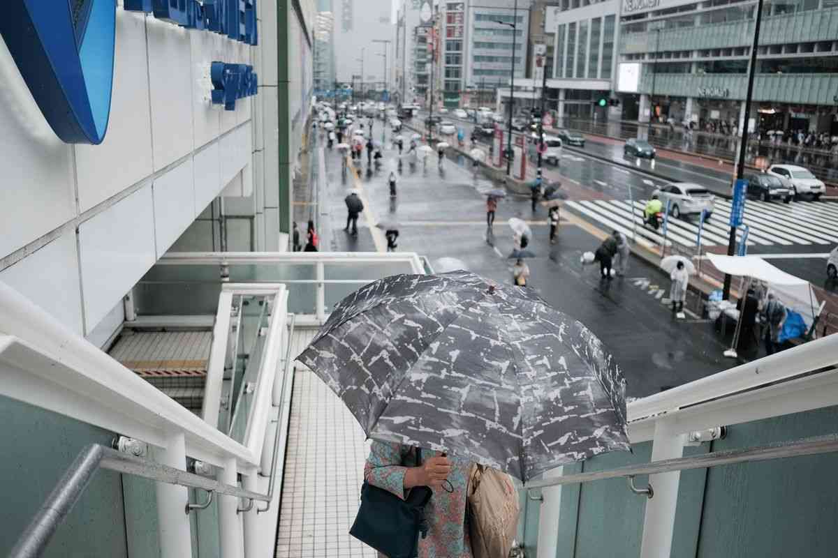 コロナ継続支援でベーシックインカム導入を－諮問委新メンバー小林氏 - Bloomberg