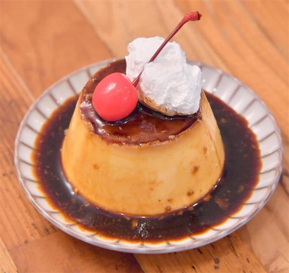 昔懐かしい「固めプリン」　流行のきっかけは「エモい」？