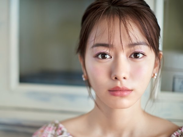 綺麗なアイメイク画像ください