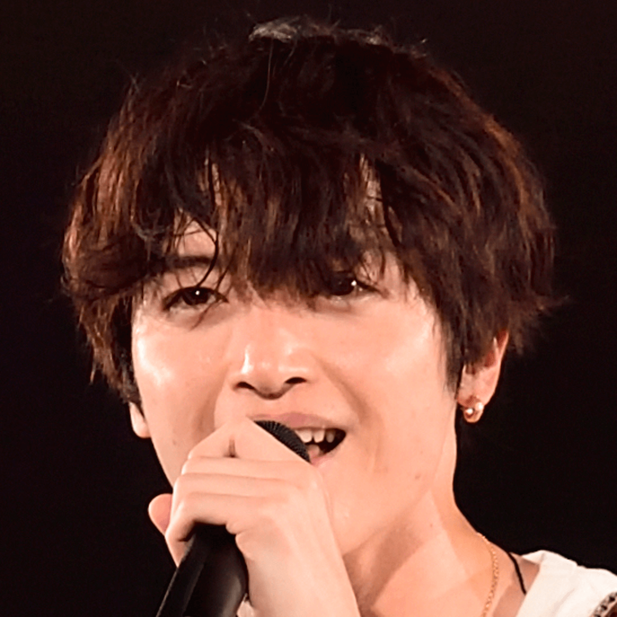 Kis-My-Ft2・玉森裕太、熱愛報道の女性と「おソロの靴とブレス」発覚で「バカ？」の声