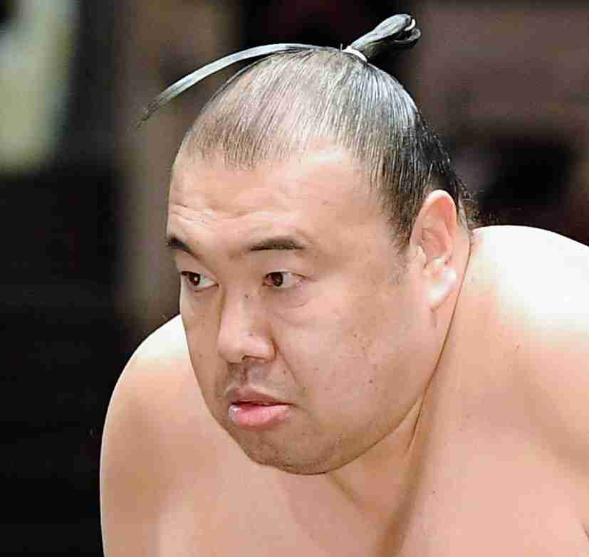 ５０歳の華吹は３連敗で負け越し（デイリースポーツ） - Yahoo!ニュース