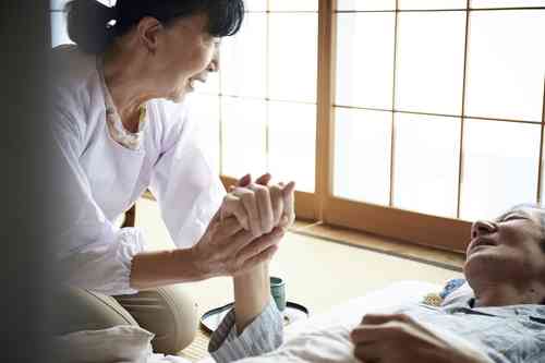 義父母を15年も介護…「長男の嫁」がそれでも罵倒されたワケ（幻冬舎ゴールドオンライン） - Yahoo!ニュース