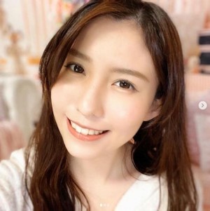春名風花「枕営業に誘う雑魚は鼻で笑って後ろ足で砂かけとけばOK」と新人にアドバイス