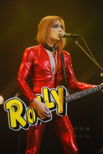 ROLLY月収2万も明るく「能天気な自分が好き」