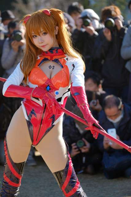 〝日本一のコスプレイヤー〟えなこが〝枕営業疑惑〟に反論「自分の力で年収3000万以上稼いでいますよ」