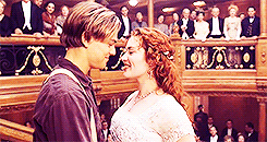 映画「タイタニック」のアナザーストーリーを考えるトピ