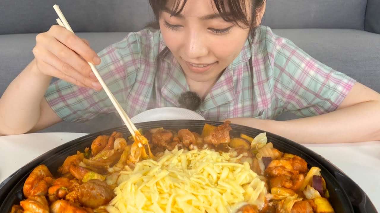 ひとりで寂しくチーズダッカルビを爆食いした。 - YouTube