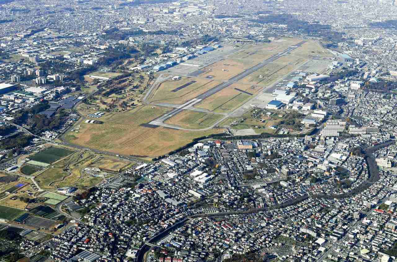【新型コロナ】米軍厚木基地で感染者確認　「隔離、適切な治療」（カナロコ by 神奈川新聞） - Yahoo!ニュース