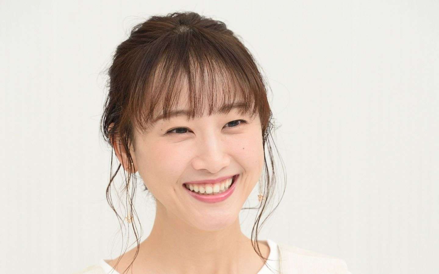 AKB卒業生の勝ち組？　松井玲奈29歳に　独立して5年、“地味な成功”続ける仕事術とは