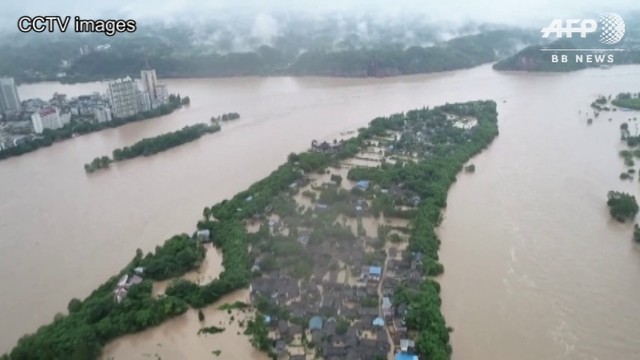 中国南西部で洪水、「楽山大仏」の足元にも 10万人以上避難（AFPBB News） - Yahoo!ニュース