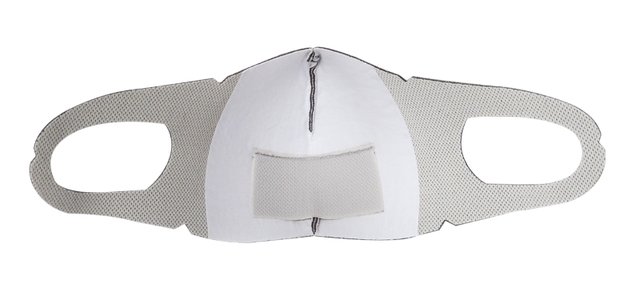 島村楽器、着けたまま演奏できる管楽器用マスク。メガネがくもりにくい仕様