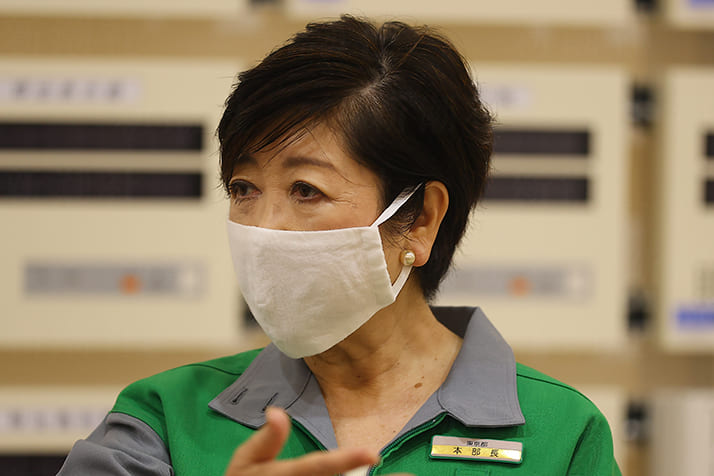 小池都知事はコロナ感染者数を操作している　「連日200人超え」を演出したカラクリ | デイリー新潮