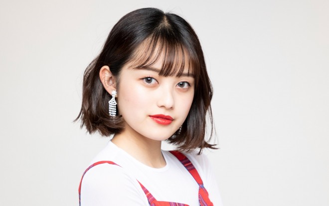 “一重まぶた”のメイク動画が100万再生、現役JKモデル・あやみん語る「アイプチやめて個性に」