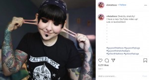 【閲覧注意】「耳たぶの穴を世界一大きくしたい」身体改造に夢中の24歳女性(米)