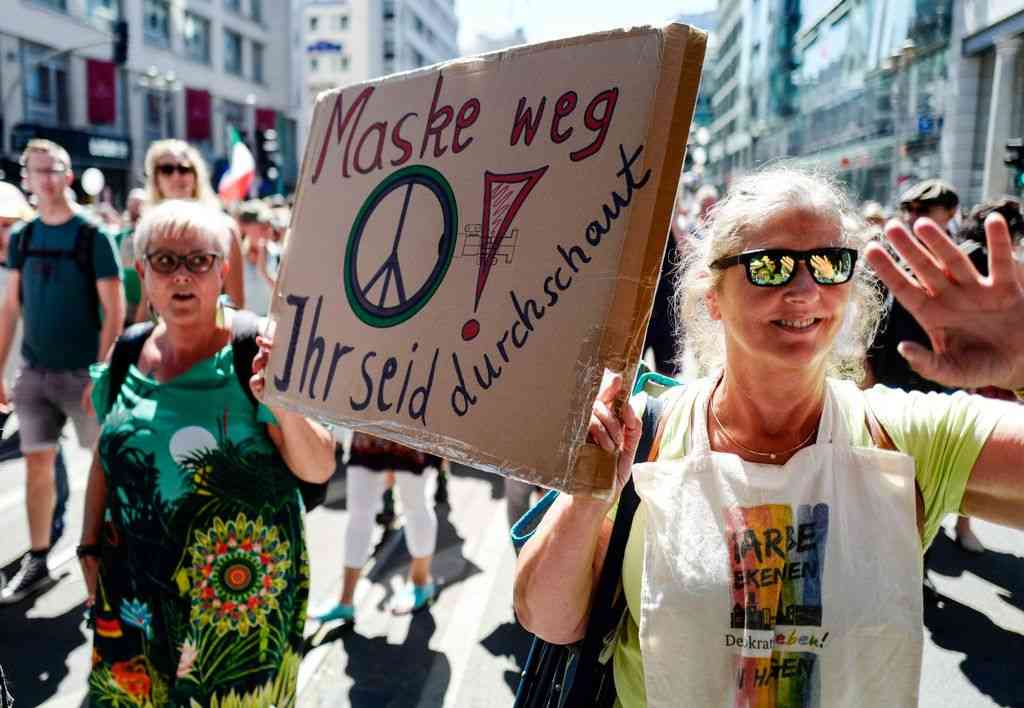 欧州、広がる反マスク　「自由の侵害」と反発―新型コロナ：時事ドットコム