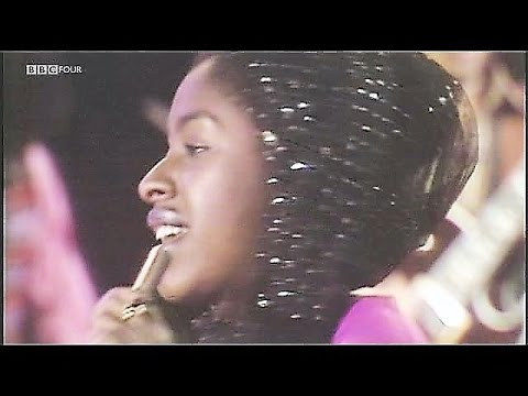 Janet Kay - Silly Games - YouTube