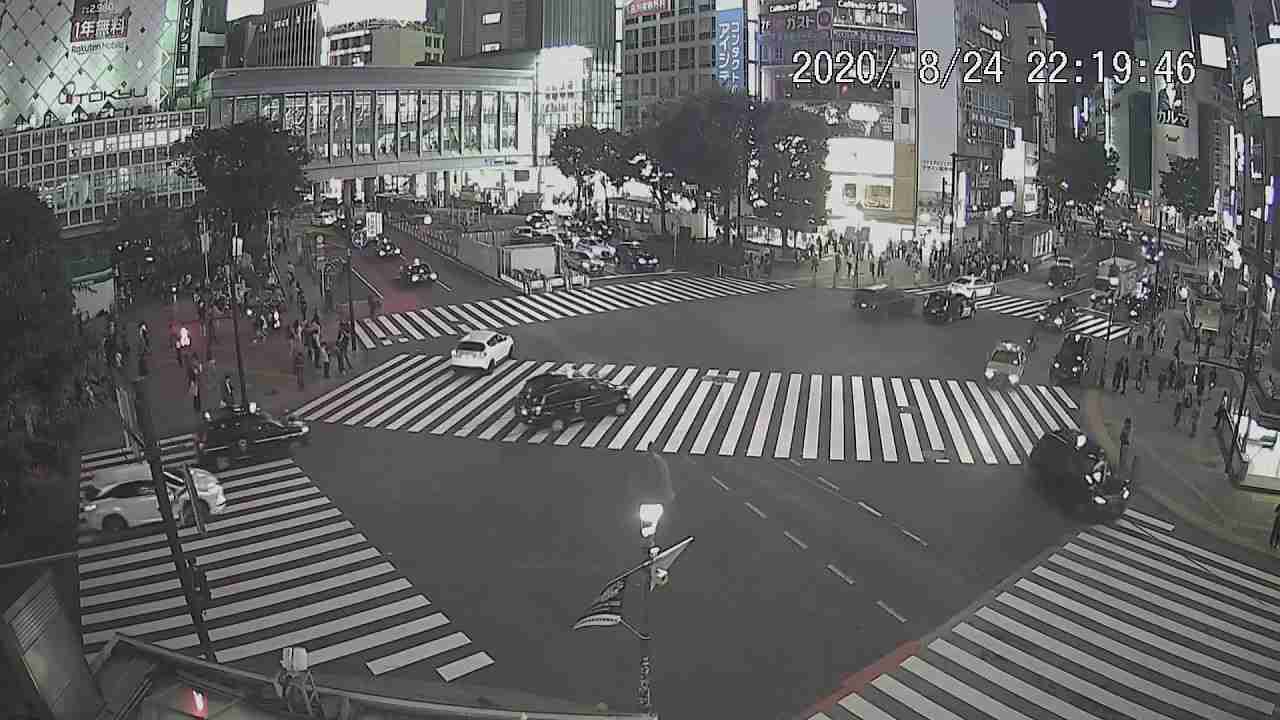 【LIVE CAMERA】渋谷スクランブル交差点 ライブ映像 - YouTube