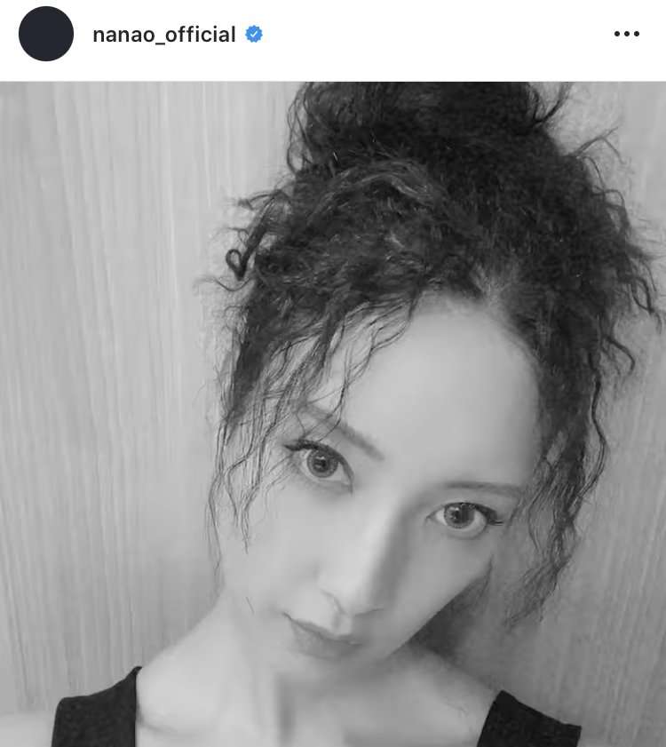 菜々緒、“最強パーマ”に衝撃イメチェンで反響続々！「きれいすぎ」