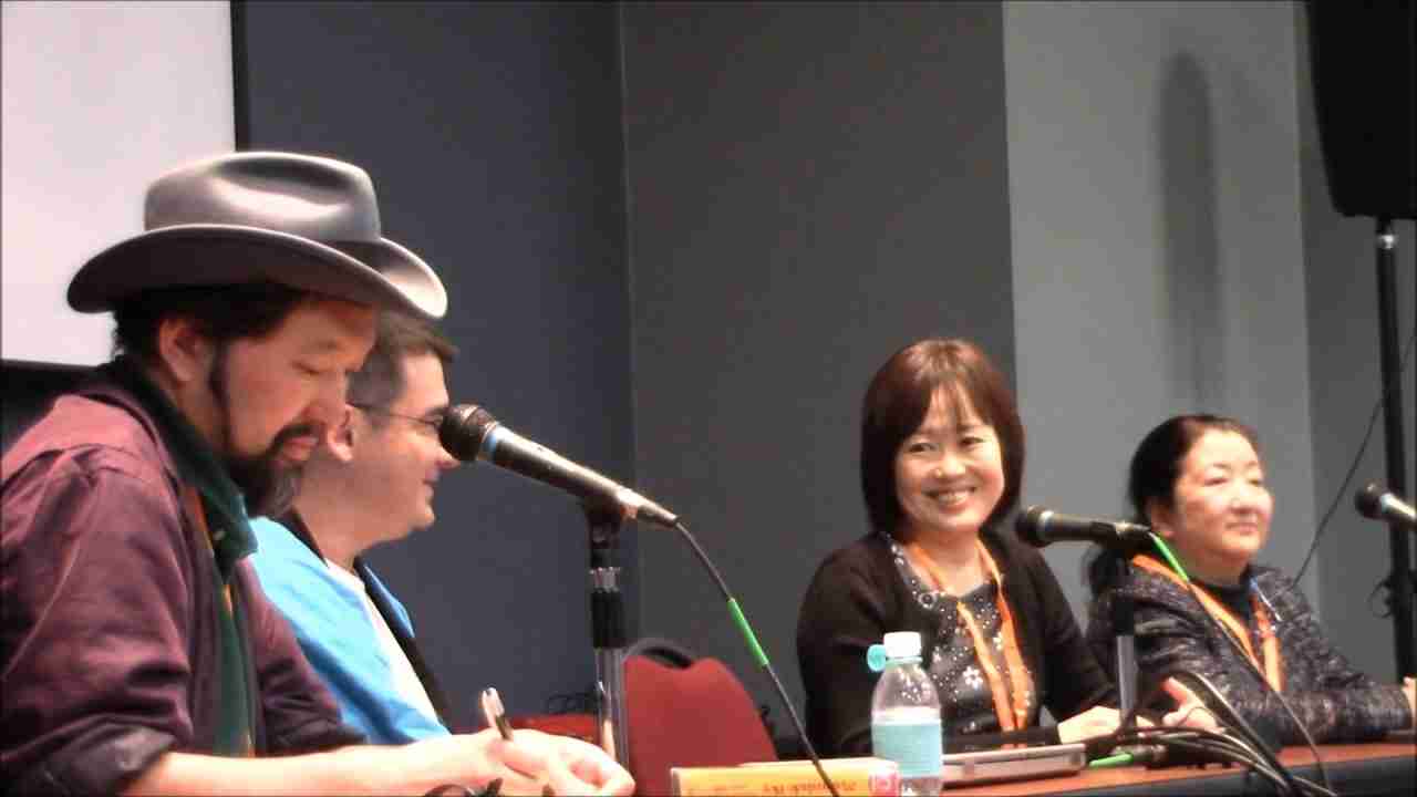Interview with Mangaka (Manga Artist), 吉住渉 Wataru Yoshizumi at Ushicon 2017 - YouTube
