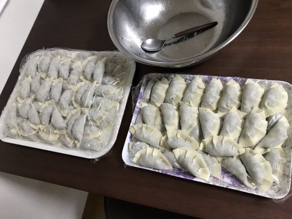 しその葉を大量に消費できるアイデア“しそバカ餃子”が話題 - 作り方のコツなど聞いてみた