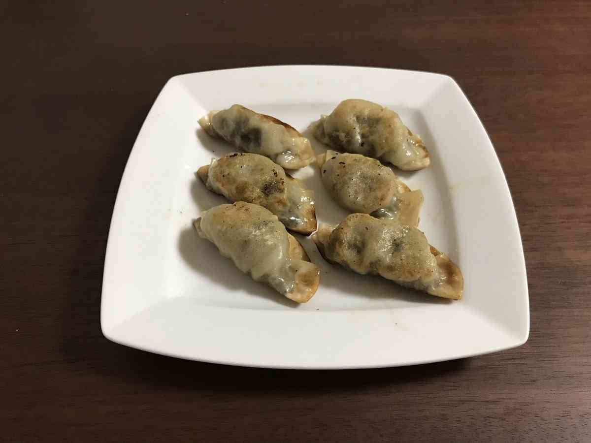 しその葉を大量に消費できるアイデア“しそバカ餃子”が話題 - 作り方のコツなど聞いてみた