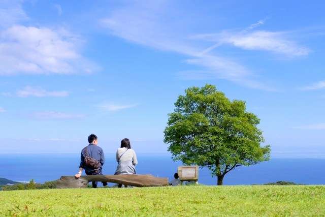 女性は奢られて当然?デートに財布を持って来ない彼女に批判相次ぐ「非常識」「”今度割り勘ね”って言ってみたら?」