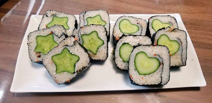 会社を辞めて農業を始めた父親　変わったキュウリの形に海外からも反響が上がる