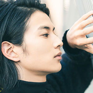 横顔が綺麗すぎる男性芸能人