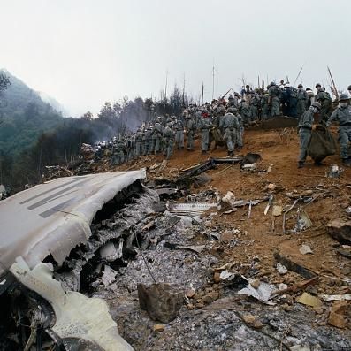 自衛隊の誤射が発端！？　32年前の日航機墜落の真相が徐々に明らかになる！！ - NAVER まとめ