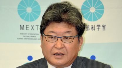 「感染者責めないで」　文科相、いじめや誹謗中傷に声明 [新型コロナウイルス]：朝日新聞デジタル
