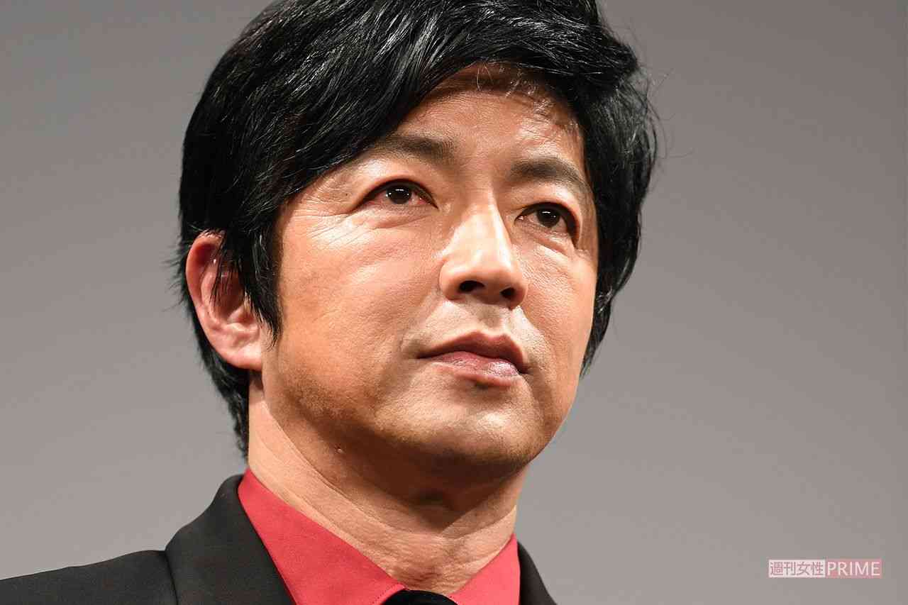 大沢たかおの事務局が警告、グッズ転売する出品者へ送った厳しすぎるメッセージ | 週刊女性PRIME