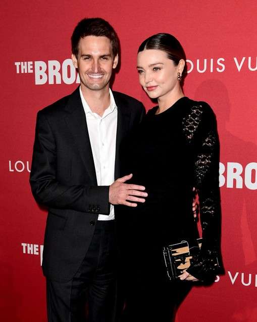 ミランダ・カーが第三子を妊娠 代理人「新しい家族にとても楽しみ」
